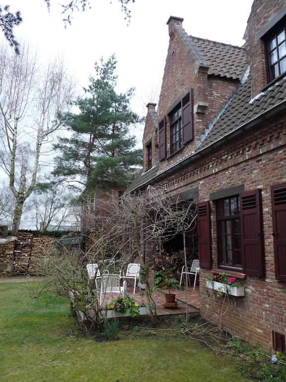 Wezembeek-Oppem B&B 'T Nieuw Lijsternest المظهر الخارجي الصورة
